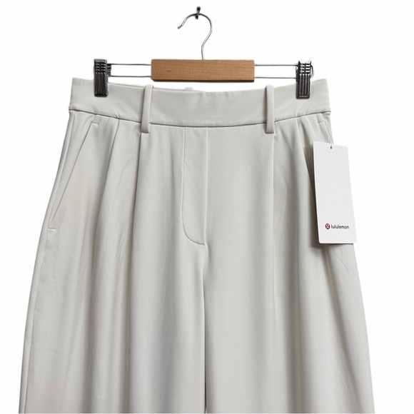 Lululemon Daydrift High-Rise Trousers in Light Ivory - Picture 9 of 12